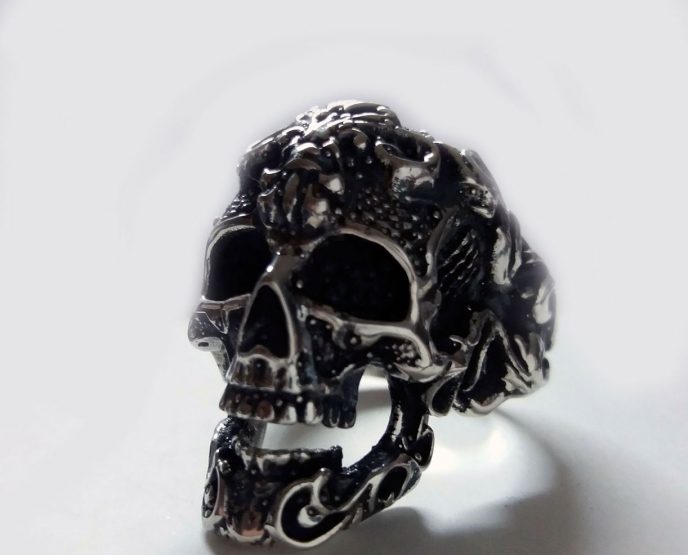 Fleur De Lis- Skull Ring