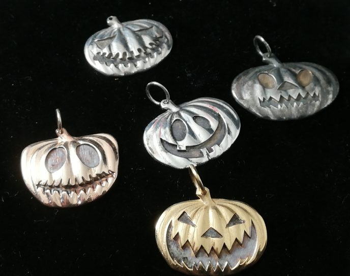 Halloween pumpkins pendants necklace